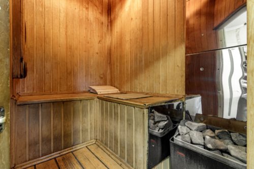 Коттедж № 1