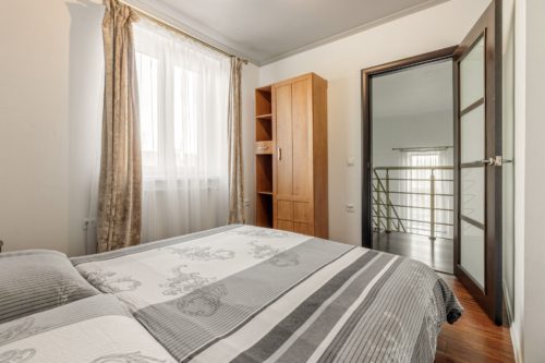 Коттедж № 1