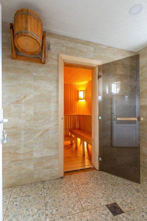 Коттедж № 242