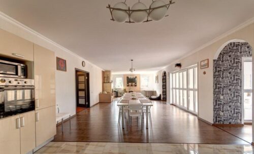 Коттедж № 183