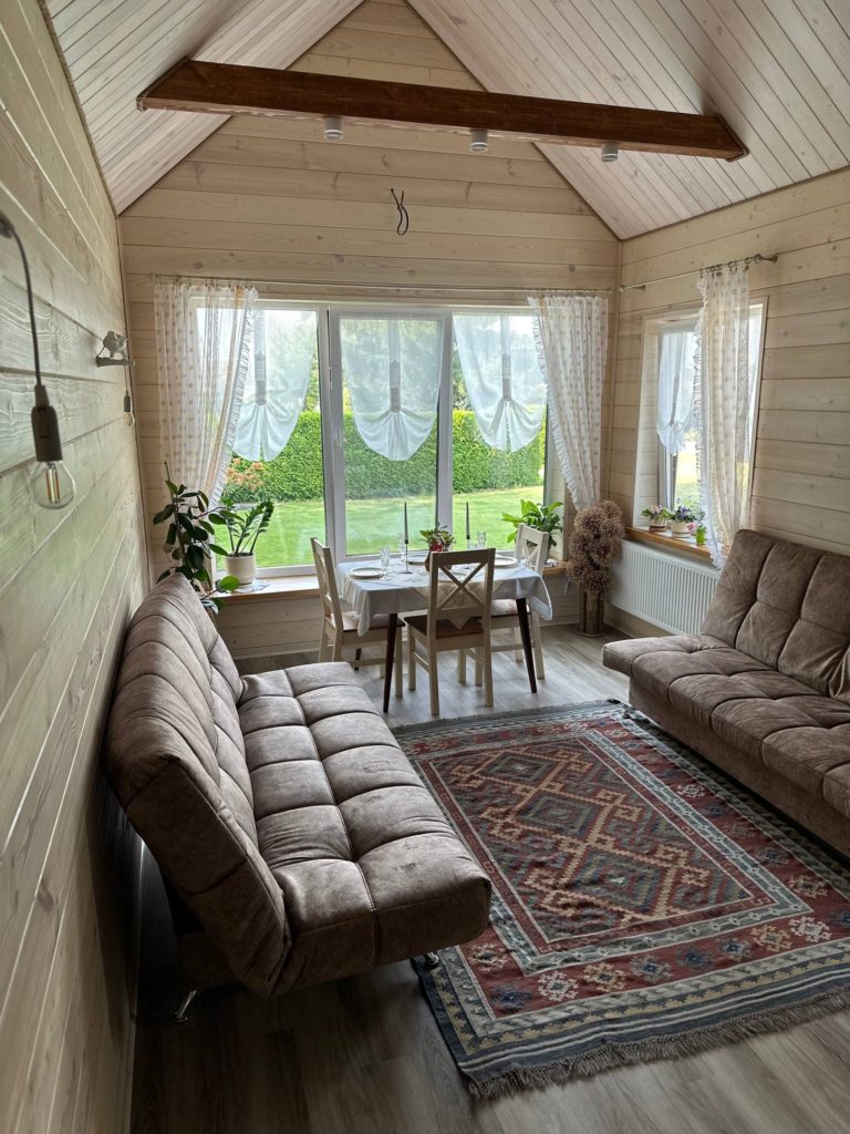 Коттедж № 6