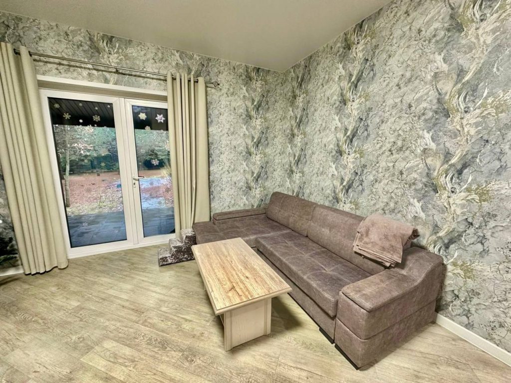 Коттедж № 6