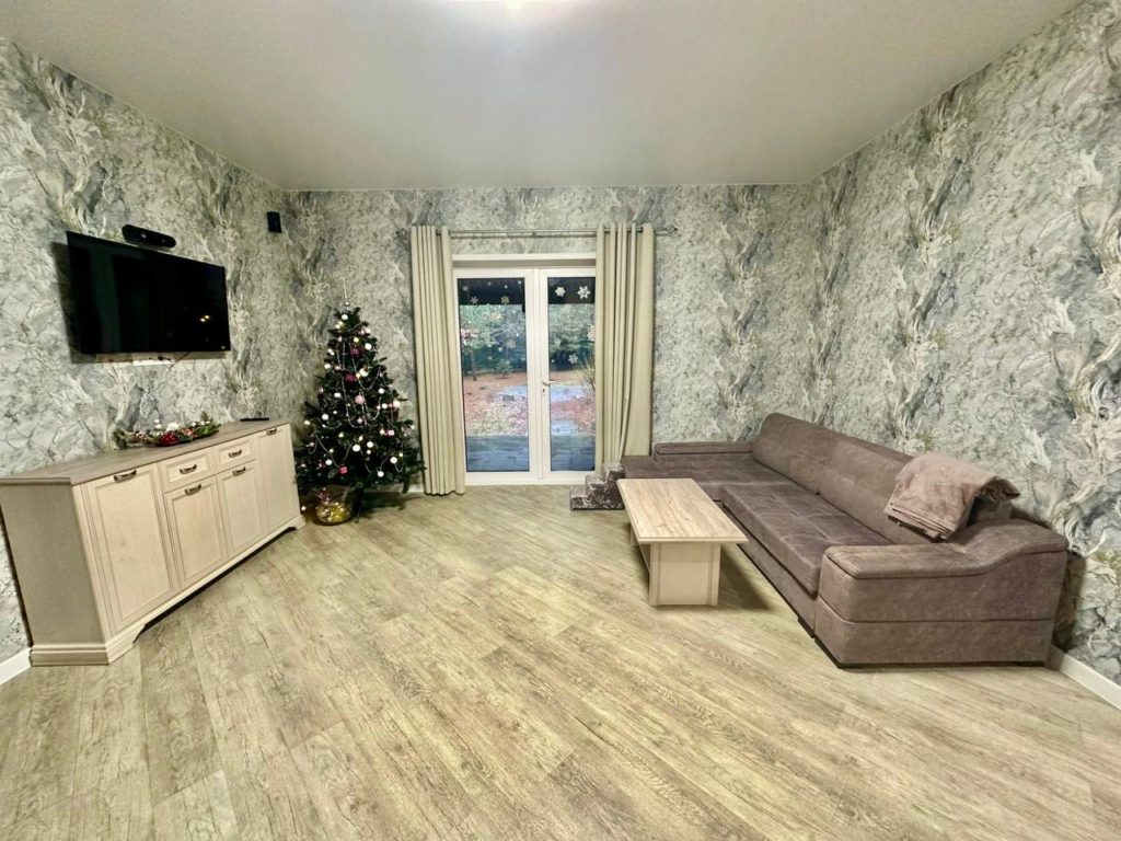 Коттедж № 6