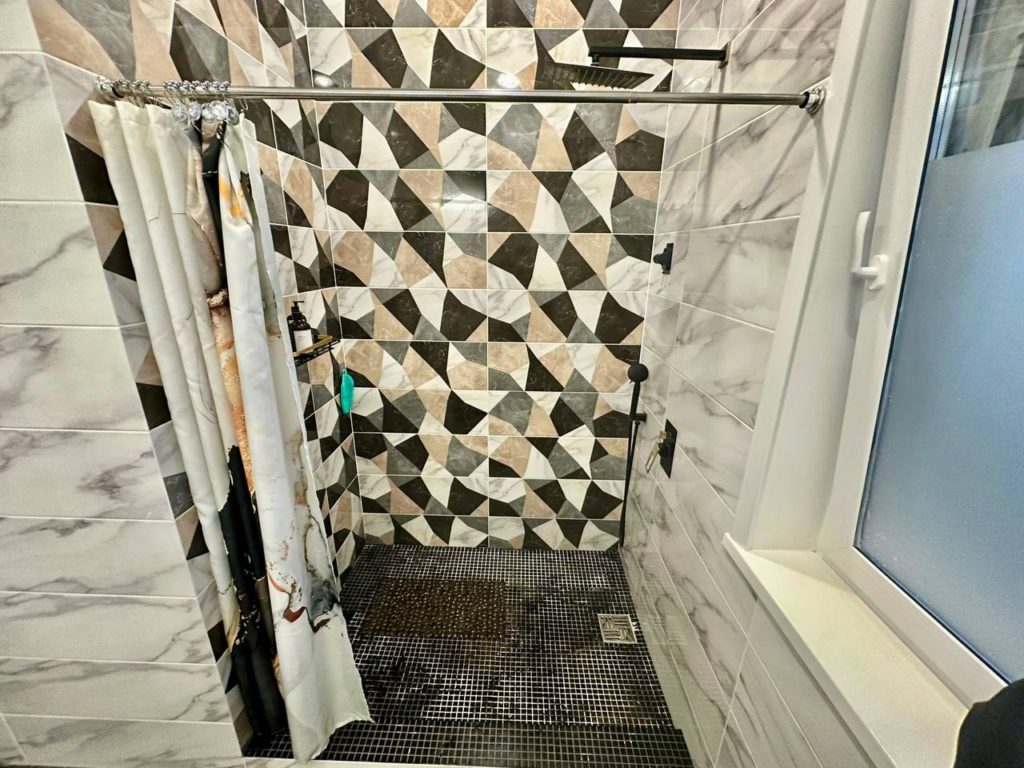 Коттедж № 6